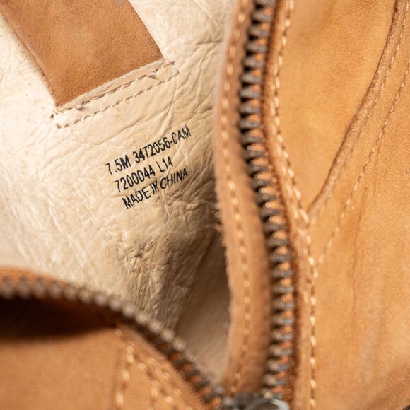 FRYE Reina Sandy Nubuck Western Inspired Booties Womens Size 7.5 M - Picture 6 of 9